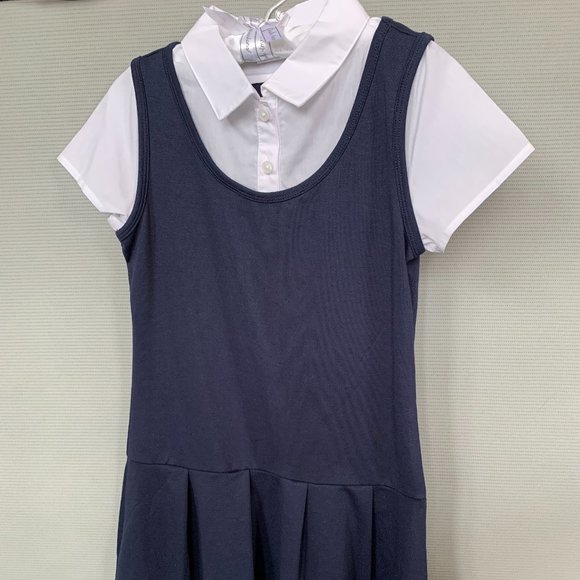 School girl uniform - Picture 1 of 2